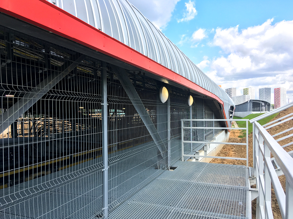 fence_a_section_of_welded_mesh_series_optima_3